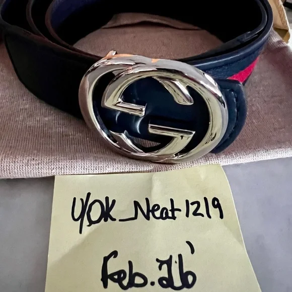 Gucci reversible GG SILVER BUCKLE RED & BLUE LEATHER./CANVAS BELT Like new - Picture 5 of 8